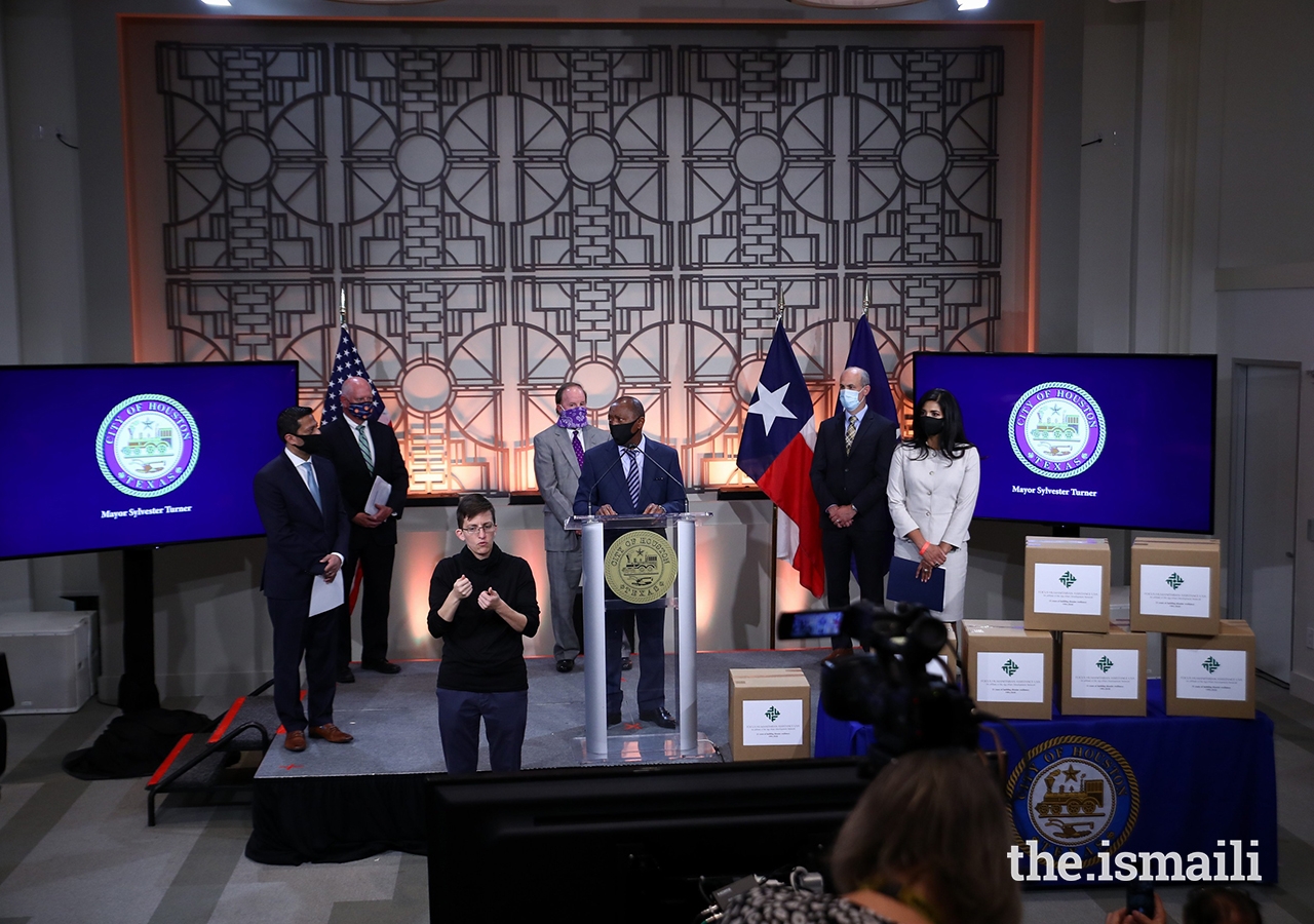 Front row from left to right: Murad Ajani, President, Ismaili Council for Southwestern US; The Honorable Mayor Sylvester Turner, City of Houston; Shenila Momin, Chairperson Focus Humanitarian Assistance USA. Back row from left to right: Dr. David Persse, Health Authority, Houston Health Department, City of Houston; Council Member Dave Martin, Mayor Pro-Tem, City of Houston; Christopher Olson, Director, Mayor’s Office of Trade and International Affairs, City of Houston