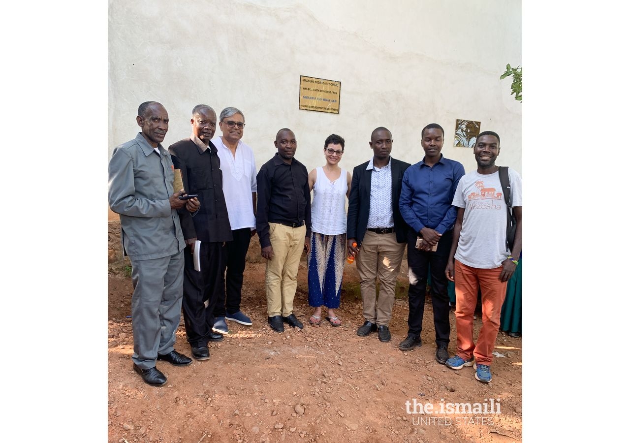 Shelmina and Minaz with teachers of Amahoro School and leaders of Mgaraganza. 