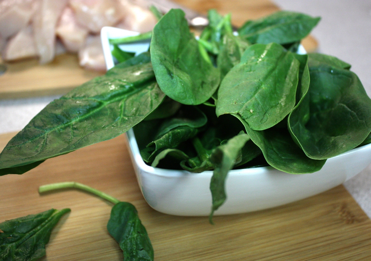 Tarragon Chicken with Spinach dip