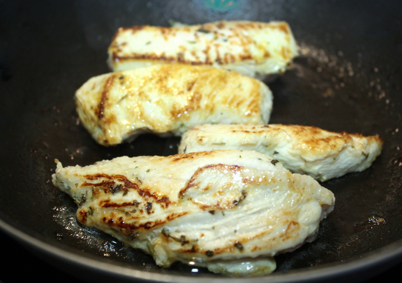 Tarragon Chicken with Spinach dip