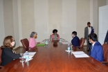 Meeting between the Secretary of State of the Province of Maputo, Vitória Dias Diogo, the Portuguese Ambassador to Mozambique, Amélia Maio de Paiva, Head of Cooperation of the Portuguese Embassy to Mozambique, Patrícia Pincarilho, the Deputy of the AKDN Diplomatic Representative to Mozambique, Rui Carimo and the Director of Moztex factory, Fazmil Fyzer.