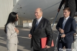 Mawlana Hazar Imam arrives in Calgary with Prince Aly Muhammad following the inauguration of the Aga Khan Garden, Alberta earlier in the day. He was received by Ismaili Council for the Prairies President Fauzia Lalani upon his arrival.