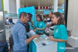 Volunteers provide local information for easier travel around Lisbon.