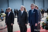 Mawlana Hazar Imam, President Dr. Barkat Fazal (left) and the Honorable Lt. Governor Casey Cagle of the State of Georgia during the Nashid al-Imamah and the US National Anthem.