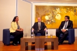 Sheila Manji, Michael Kocher and Naguib Kheraj take questions from the audience at the Ismaili Centre, London. Ismaili Council for the UK / Inaara Somani