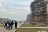 Global Encounters Camp participants explore restoration work being undertaken by the Aga Khan Trust for Culture at the Lahore Fort.