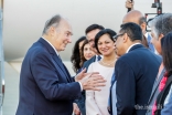 Mawlana Hazar Imam in conversation with Jamati leaders, shortly before his departure from Houston, completing a 10-day Diamond Jubilee visit to the United States.