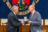 Mayor Basílio Horta awards the Sintra's Municipal Merit Medal to Prince Amyn.