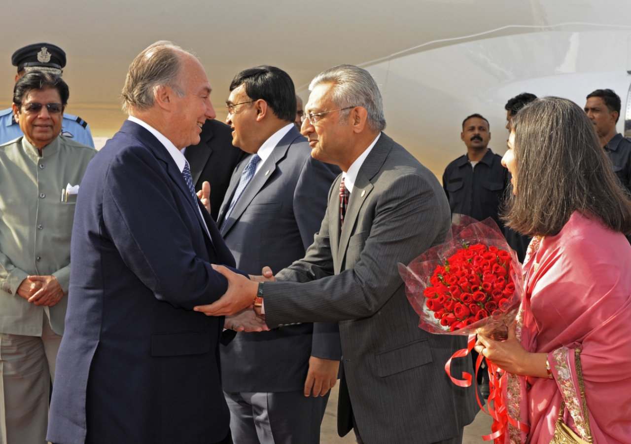 President Nizamuddin Ajani of the Ismaili Council for India welcomes Mawlana Hazar Imam to the country. 