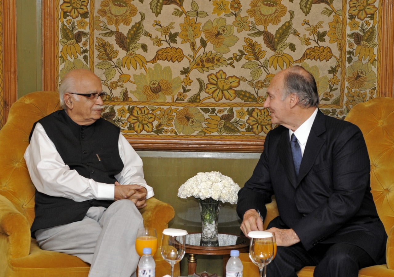 Mawlana Hazar Imam meets with Mr Lal Krishna Advani, the Leader of the Opposition in India's Lok Sabha.  