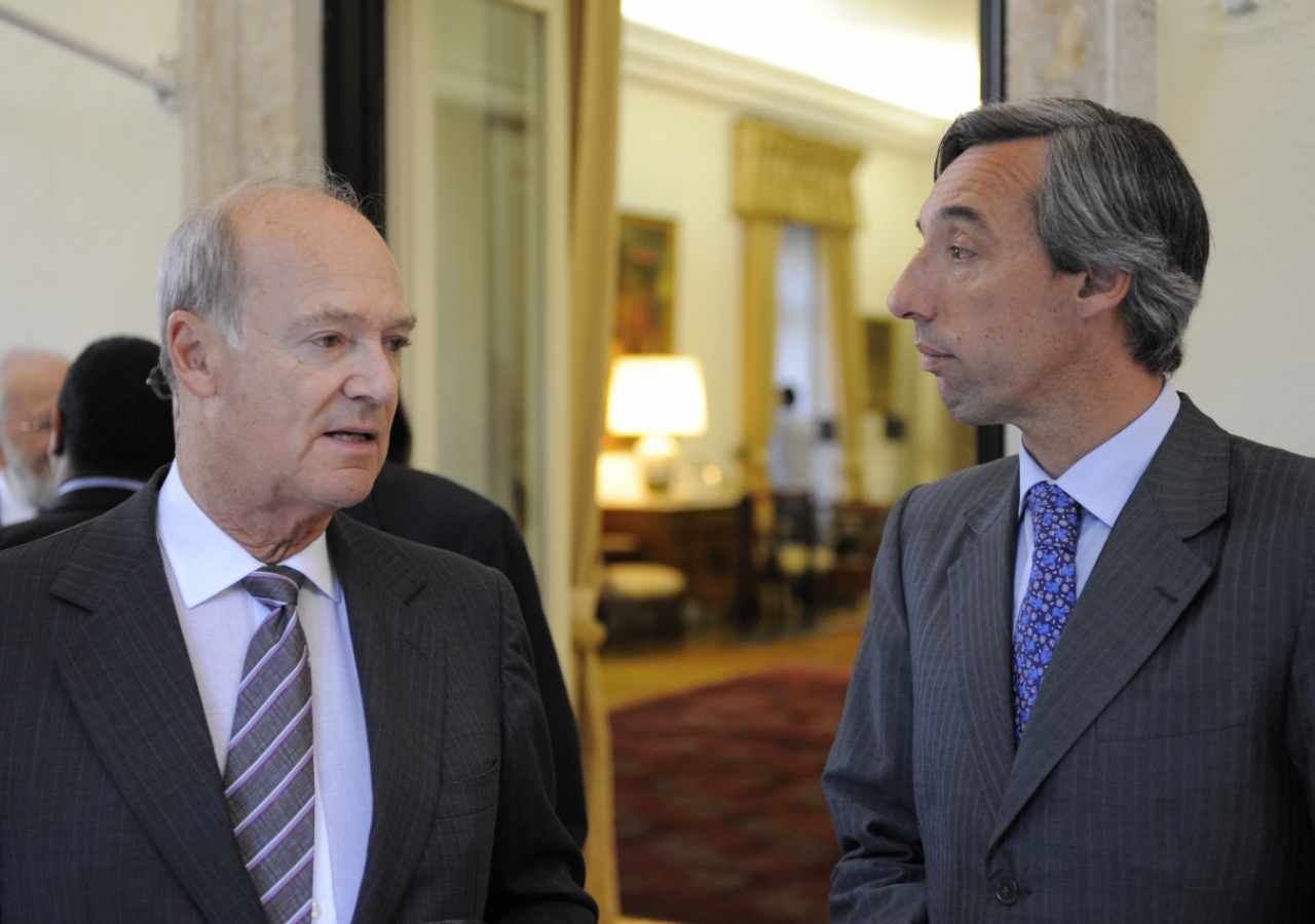 Prince Amyn with the Portuguese Secretary of State for Foreign Affairs and Cooperation, Jo&amp;atilde;o Gomes Cravinho. 