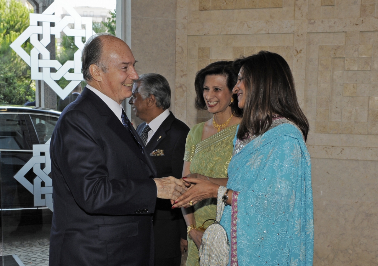 Mawlana Hazar Imam is received at the Ismaili Centre Lisbon, as he arrives for the diplomatic reception hosted by the Ismaili Imamat. 