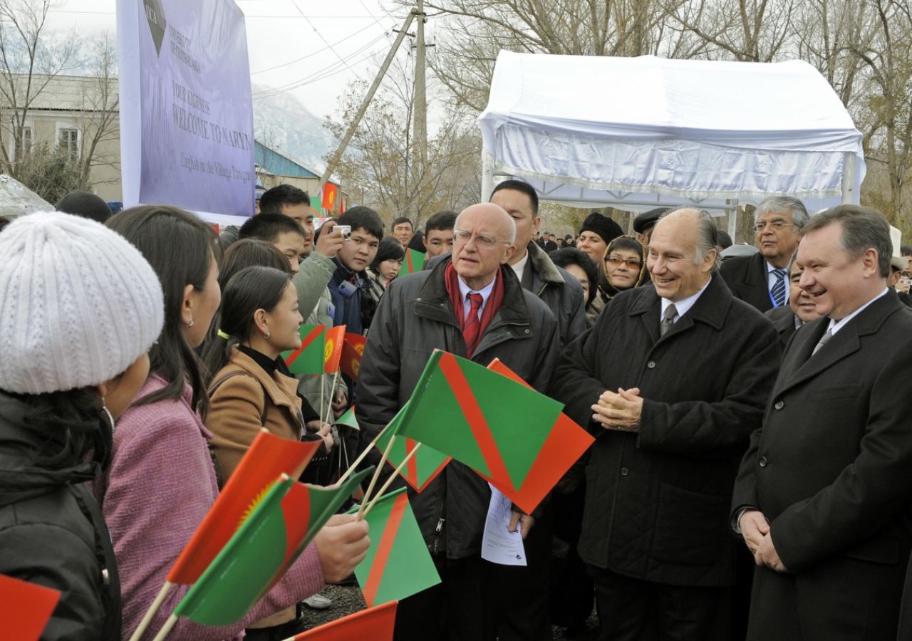 Mawlana Hazar Imam, Prime Minister Chudinov and other UCA and government officials receive a warm welcome from students at the University&amp;rsquo;s town campus in Naryn. 