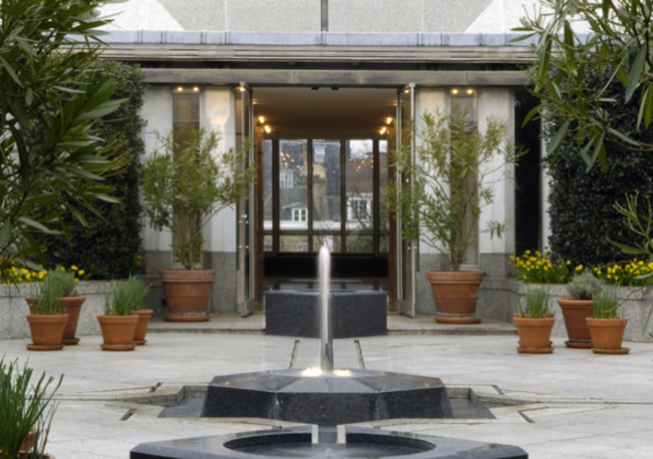 A view from the Reading Room showing the three fountains on the axis of the Roof Garden.