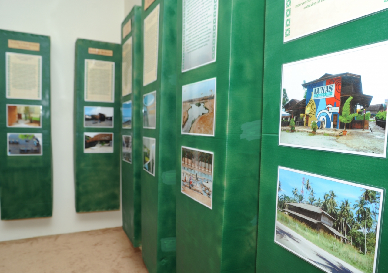 An exhibition about the Aga Khan Award for Architecture was assembled by Bait-ul Ilm teachers and their students.