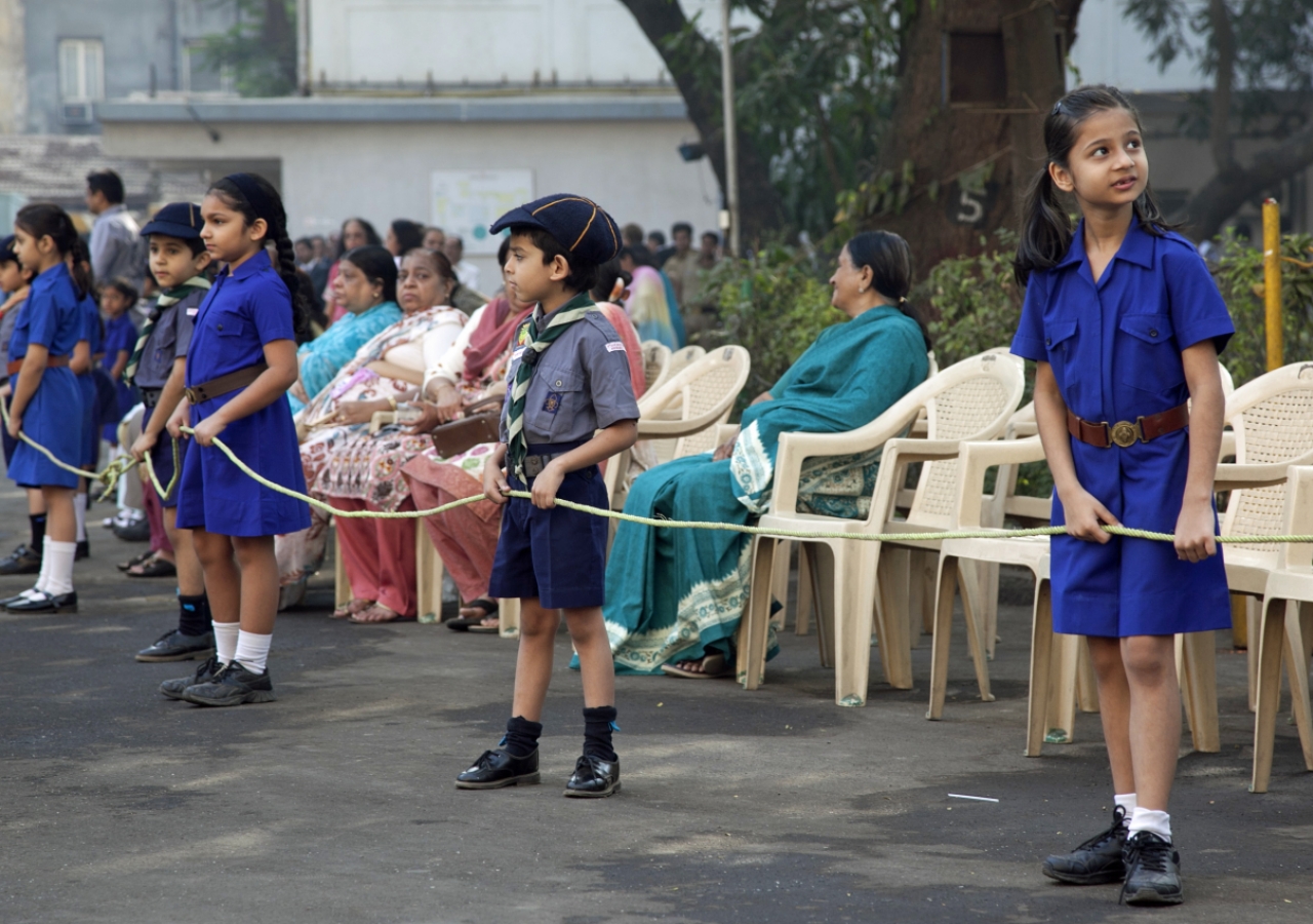 Cubs (Boy Scouts) and Bulbuls (Girl Guides) line up in preparation for Princess Zahra’s visit to Prince Aly Khan Hospital in Mumbai.