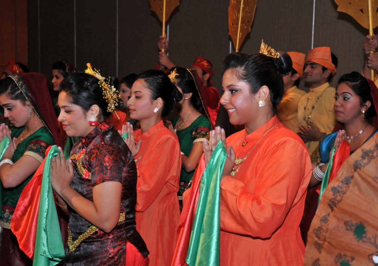 Youth from the Far East, after presenting a cultural performance before Mawlana Hazar Imam at the Institutional Dinner.