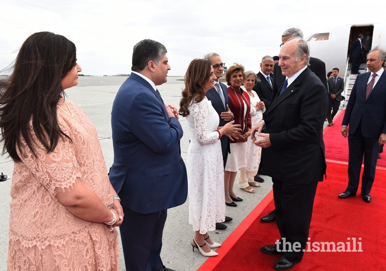 Mawlana Hazar Imam is welcomed to Canada by Jamati leaders upon his arrival in Ottawa.