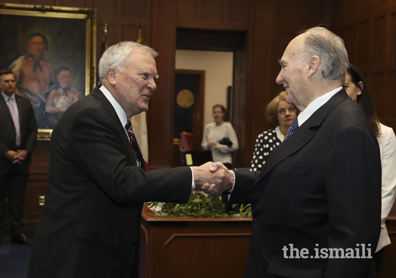 Georgia Governor Nathan Deal welcomes Mawlana Hazar Imam to the State Capitol before discussing matters of mutual interest on Tuesday, March 14, 2018.