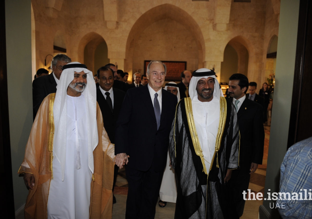 His Highness the Aga Khan aarrives with His Highness Sheikh Nahyan bin Mubarak Al Nahyan (left) and His Highness Sheikh Ahmed bin Saeed Al Maktoum for the opening ceremony of The Ismaili Centre Dubai.