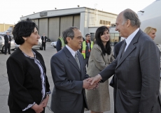 Mawlana Hazar Imam is greeted by Dr Nasiruddin Jamal, President of the Ismaili Council for the Northeastern USA at Chicago's Midway International Airport.  