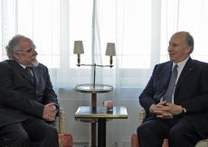 Mawlana Hazar Imam meets with the Portuguese Minister of Labour and Social Solidarity, José António Vieira da Silva. 