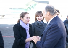 AKDN staff bid farewell to Mawlana Hazar Imam at Astana airport before his departure from Kazakhstan. 