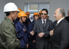 Mawlana Hazar Imam is introduced to students of carpentry at the University of Central Asia&amp;rsquo;s Vocational Training Centre in Khorog. 