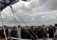 A &amp;lsquo;high flying&amp;rsquo; welcome to Mawlana Hazar Imam by the Tanzania Army dance troupe.