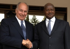 Mawlana Hazar Imam meets with His Excellency President Yoweri Museveni of Uganda at State House.