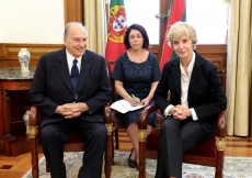 Mawlana Hazar Imam meets with the President of the Assembly of the Republic, Maria Assunção Esteves.