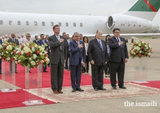 From left to right: Mayor Joe Zimmerman, President Dr. Barkat Fazal, Mawlana Hazar Imam and Texas Secretary of State Rolando Pablos during the performance of the US National Anthem.