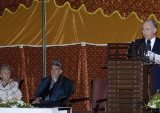 Mawlana Hazar Imam addressing the guests at the inauguration ceremony for the French Medical Institute for Children (FMIC) in Kabul.