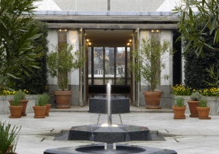 A view from the Reading Room showing the three fountains on the axis of the Roof Garden.