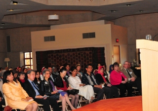 Karen Armstrong speaks about Prophet Muhammad (peace be upon him and his family) and the relevance of his life to our present time at the Ismaili Centre, Burnaby on 25 March 2012.