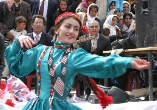 Members of the Badakhshan Ensemble performed traditional Pamiri music and dance for the Afghan audience in the spirit of mutual understanding and learning.  