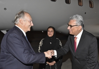 Ismaili Council President Amiruddin Thanawalla welcomes Mawlana Hazar Imam together with the UAE Minister of State for Tolerance. Gary Otte