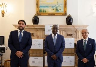 Vice-President of the Oeiras Municipal Council, Mr. Francisco Rocha Gonçalves; Ambassador of Guinea-Bissau to Portugal, Mr. Helder Vaz; Diplomatic Representative of the Ismaili Imamat, Nazim Ahmad; at the Delegation of the Ismaili Imamat in Lisbon.