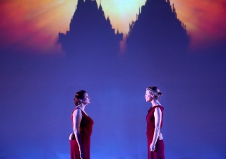 Singers Maryem Hassan Tollar and Patricia O’Callaghan performing Constantinople at the Ismaili Centre, Toronto. Alnoor Meralli