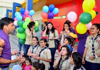 Aga Khan Scouts and Guides and volunteers from Oxygen Management Consultants prepare to spread smiles at the Rashid Hospital Trauma Center on the New Year&#039;s Eve. Habib Hussain