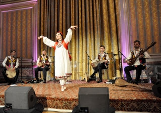 The Badakhshan Ensemble performing at the Académie Diplomatique Internationale in November 2015. 