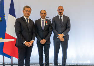 Prince Rahim avec Gérald Darmanin et Président Shamir Samdjee.