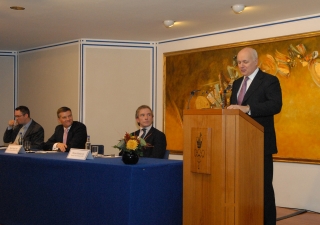 Paul Maynard MP; Mark Harper MP, Minister for Disabled People; Wayne Henderson, Deputy Chairman of the Conservative Disability Group and the Rt Hon Iain Duncan Smith, Secretary of State for Work and Pensions. Sadrudin Verjee