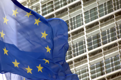 EU Flag in front of Berlaymont Building. Copyright: European Community 2007 