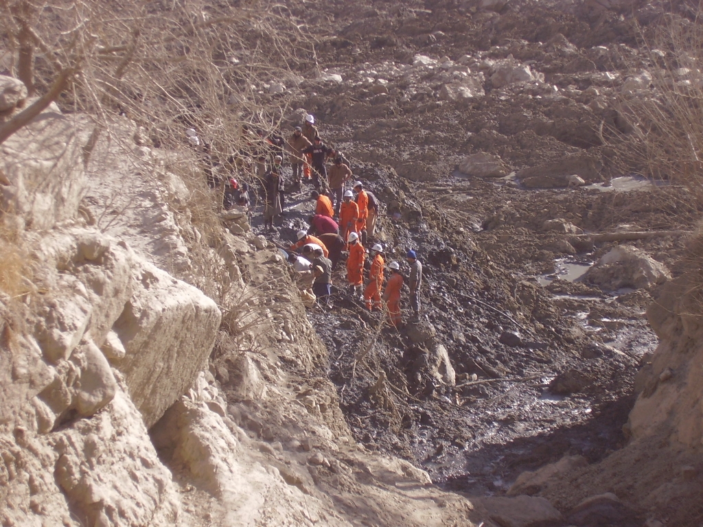 FOCUS Pakistan quickly mobilised its search and rescue and disaster assessment and response teams to villages affected by the landslide. Photo: Courtesy of FOCUS