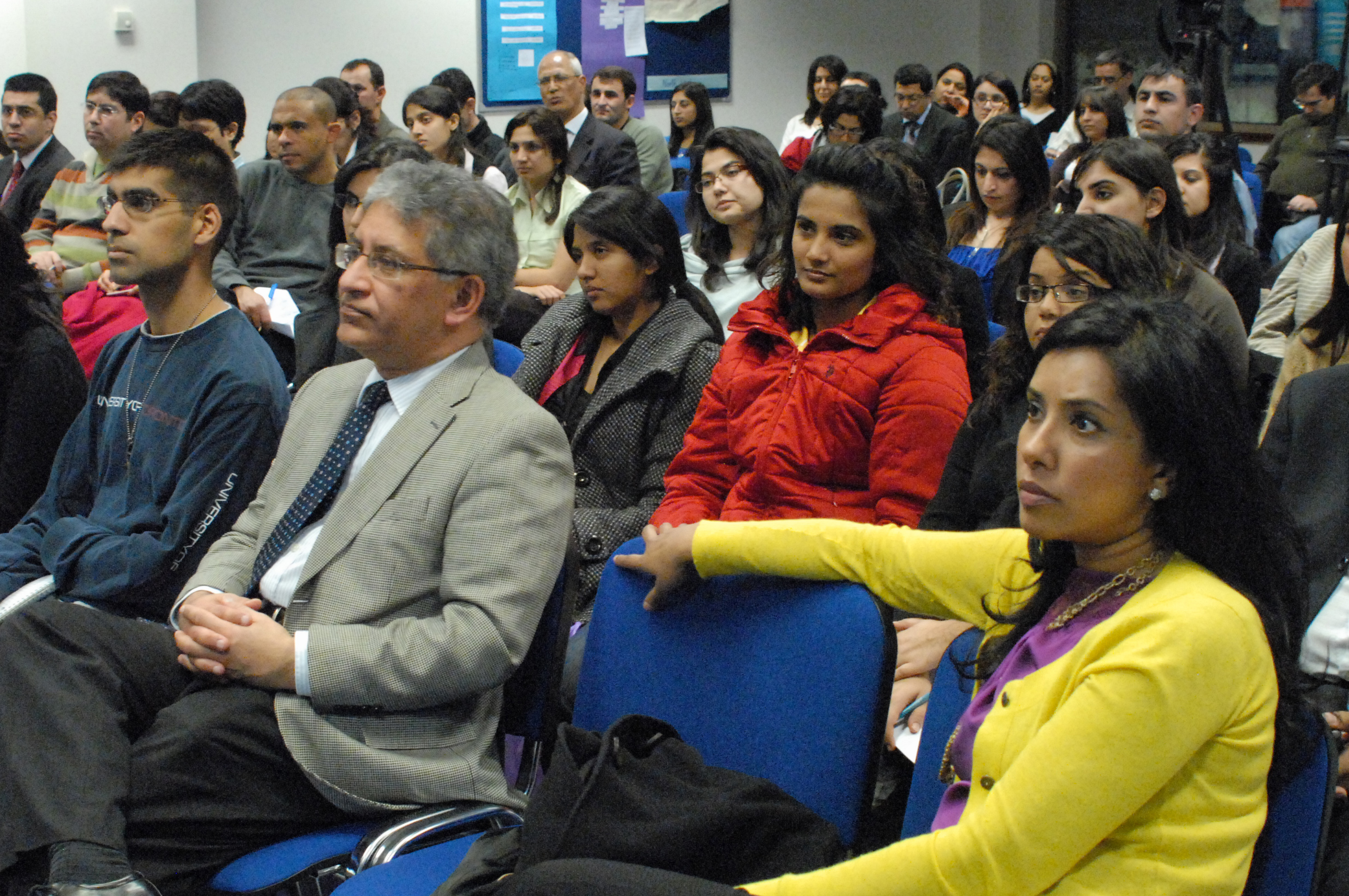 An eager audience gathered at The Institute of Ismaili Studies in December 2009, to hear Eboo Patel speak about religious pluralism and interfaith engagement. Photo: Courtesy of The Institute of Ismaili Studies