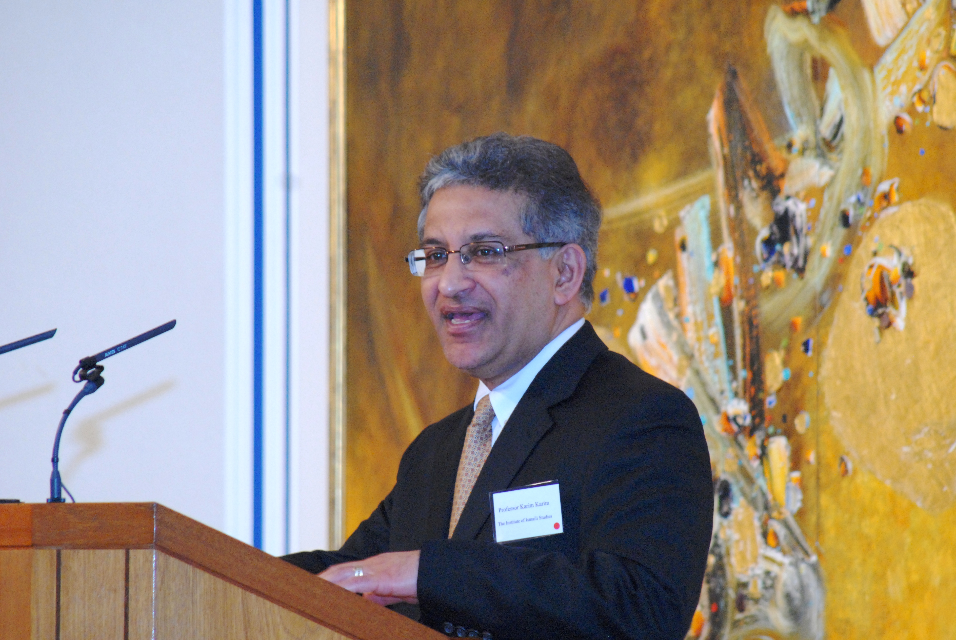 Professor Karim H. Karim, Co-Director of The Institute of Ismaili Studies, speaks at the book launch event in London. Photo: Courtesy of The Institute of Ismaili Studies