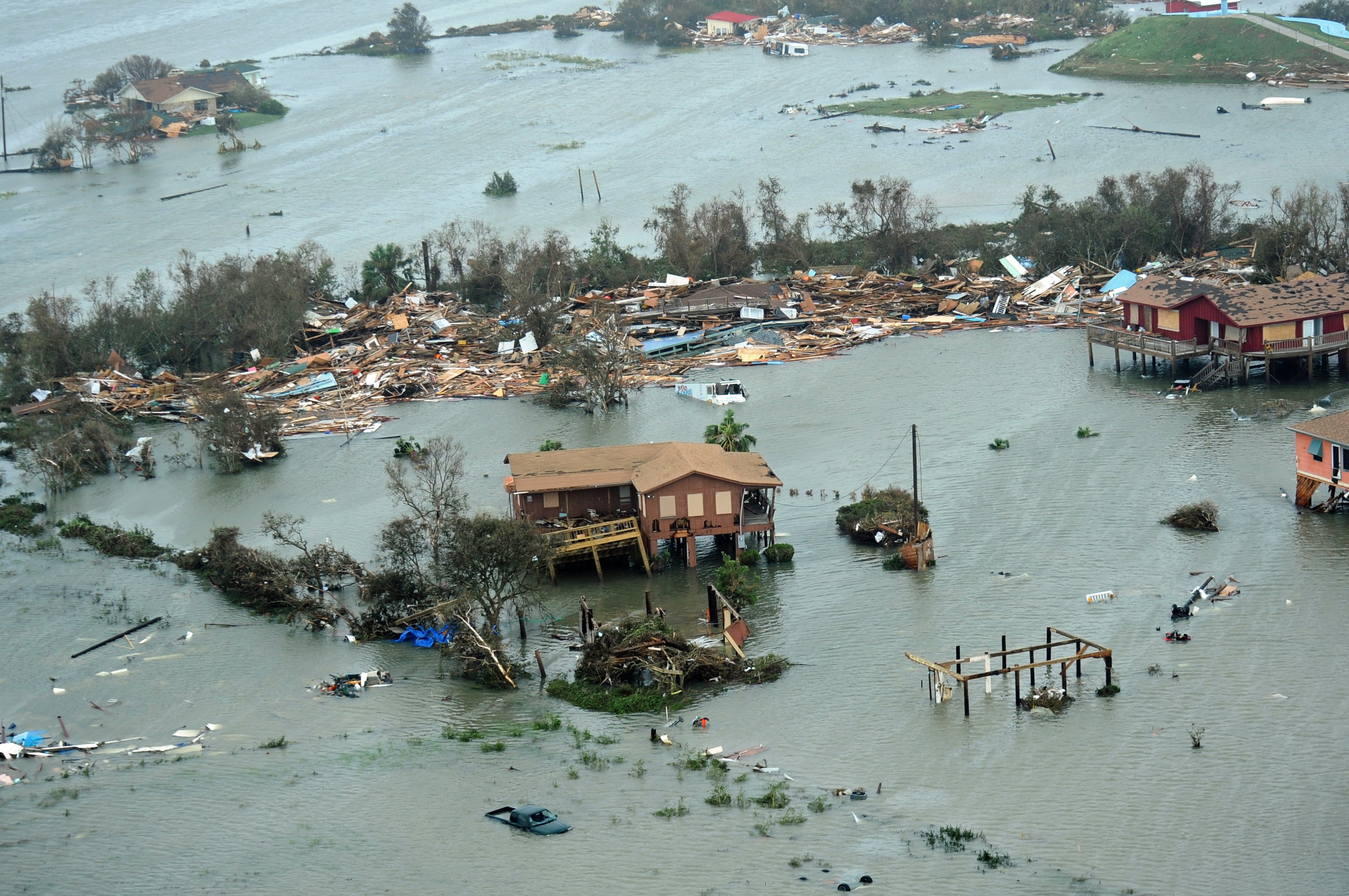 An aerial photograph taken on 13 September 2008 shows flooding in Galveston, Texas, in the wake of Hurricane Ike. Photo: US Air Force / Wikimedia Commons