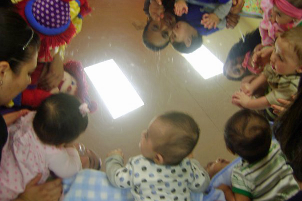 Little toddlers meet and make friends on the first day of school. Photo: Jasmine Amlani