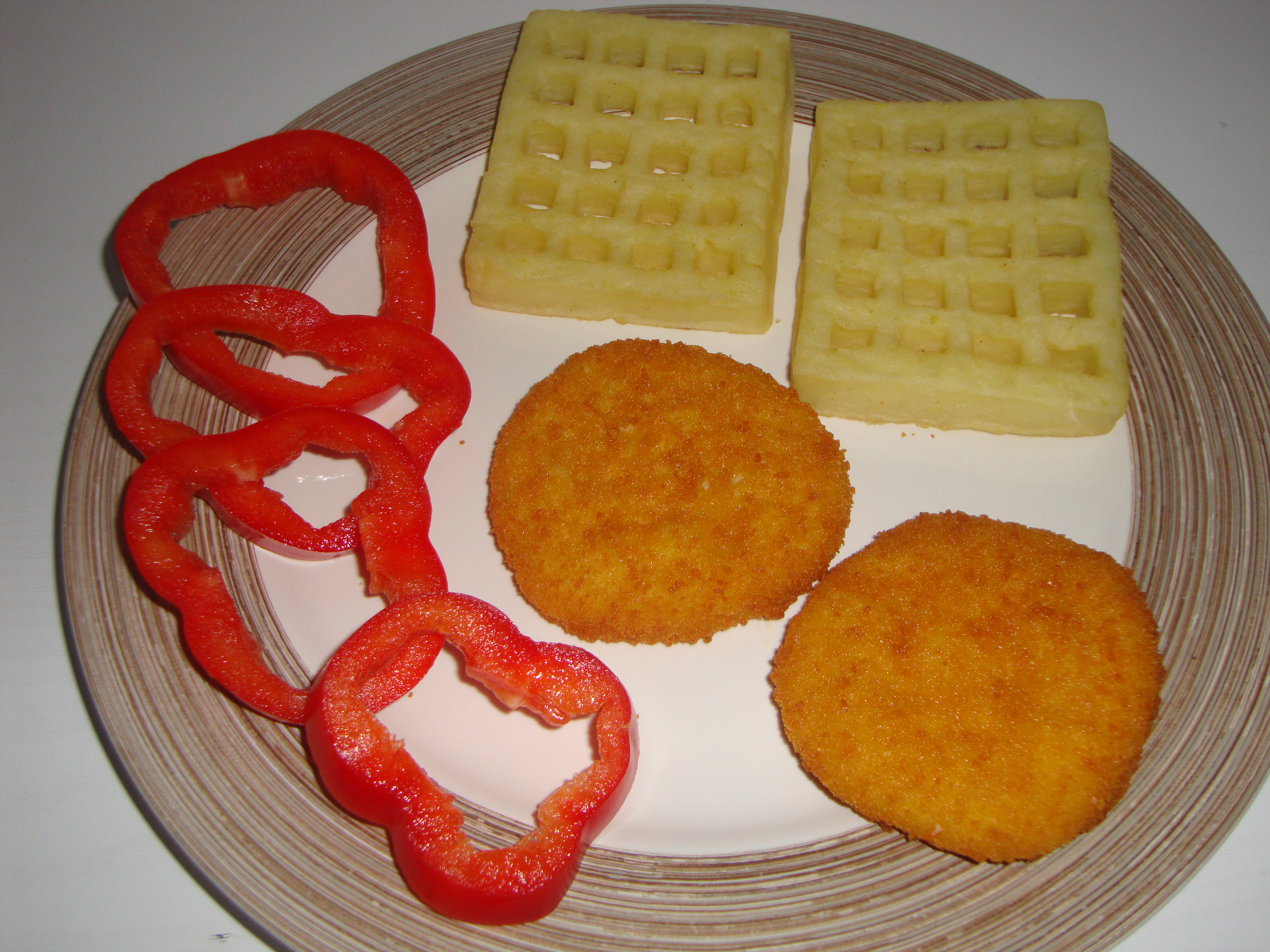 Chopping a red pepper takes seconds but brightens up the plate and boosts the nutritional content. Photo: Nazma Lakhani